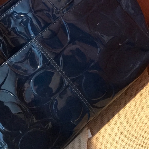 Coach Tote - Picture 4 of 4